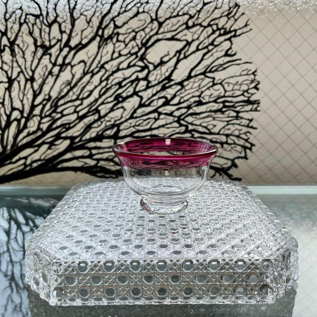 骨董　時代ガラス　金赤フチ　希少　桃色リップ　反り口　碗型　豆鉢　小鉢　氷鉢１客