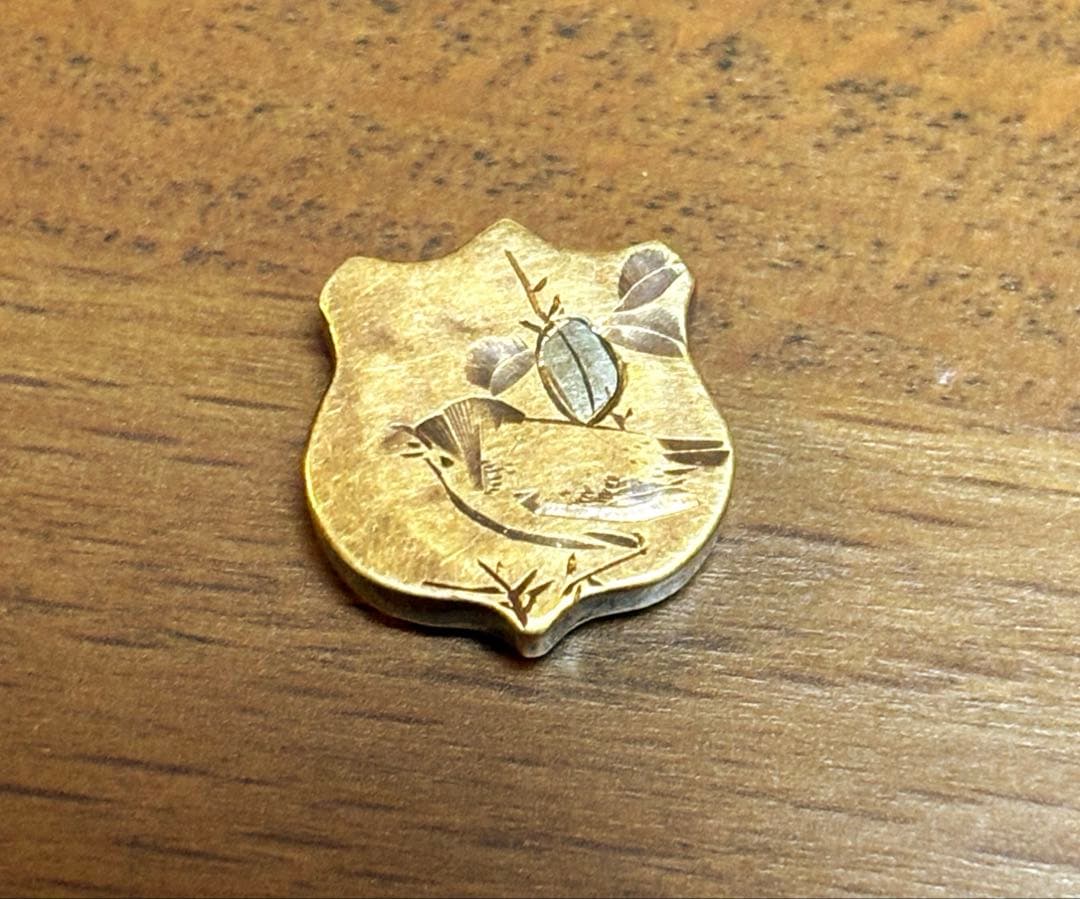 アンティーク　懐中時計鎖用 方位磁石　彫金　金工　k18？