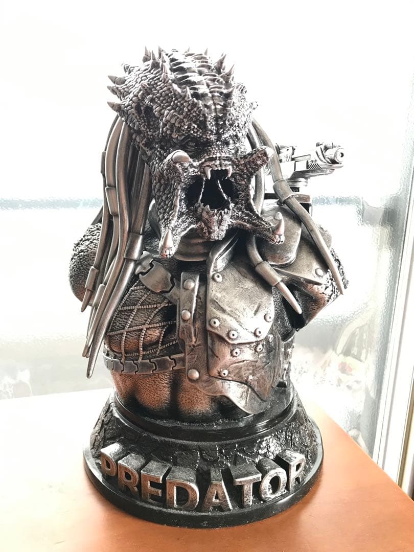 ❗️ プレデター ❗️フィギュア　約32~33cm ❗️ predator