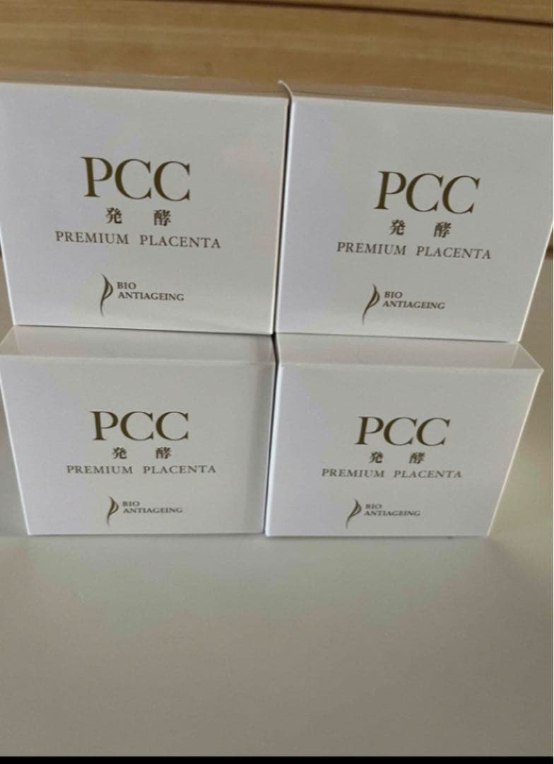 新品 未使用 PCC発酵プレミアム リッチ美容クリーム 40g 4個