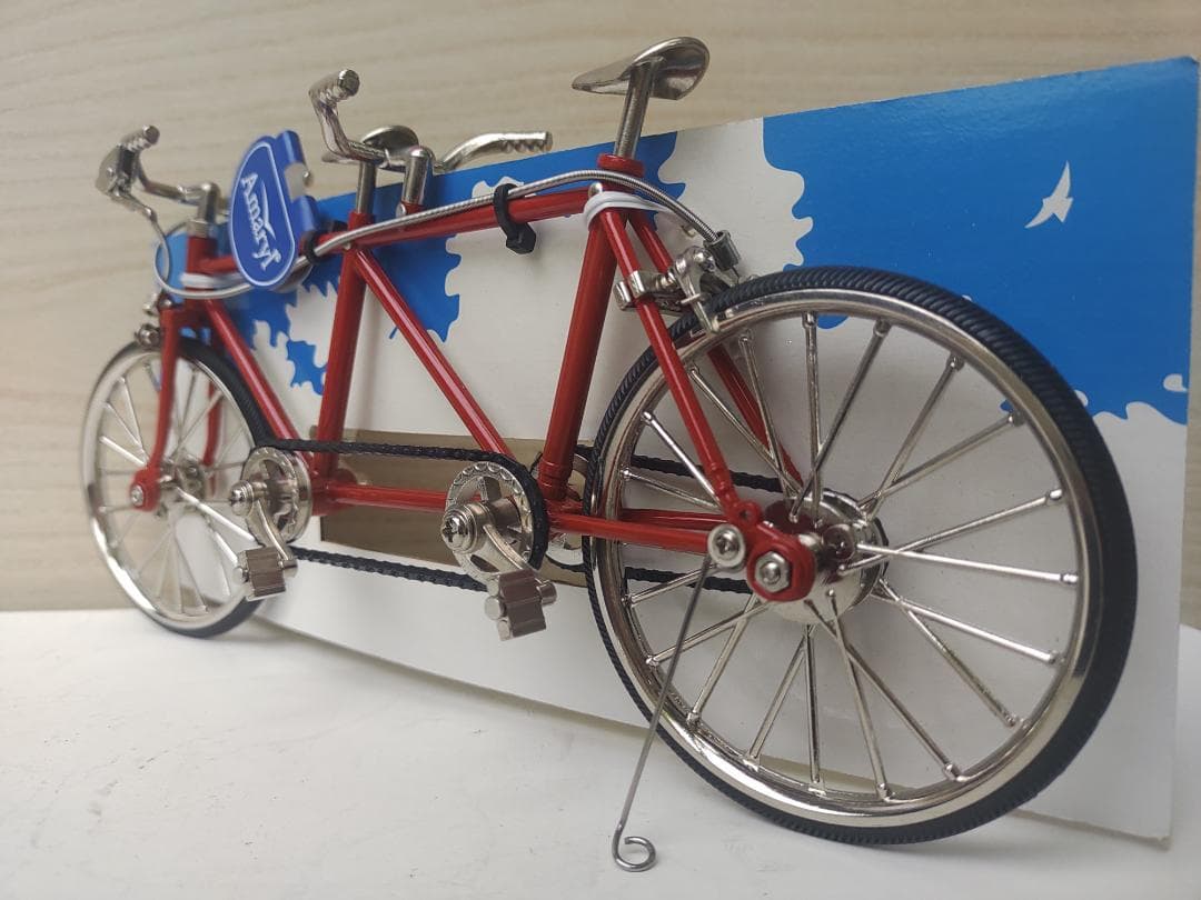 細密な金属製　ミニチュア　タンデム自転車