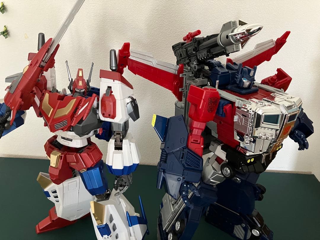 トランスフォーマー　総司令官2体‼️