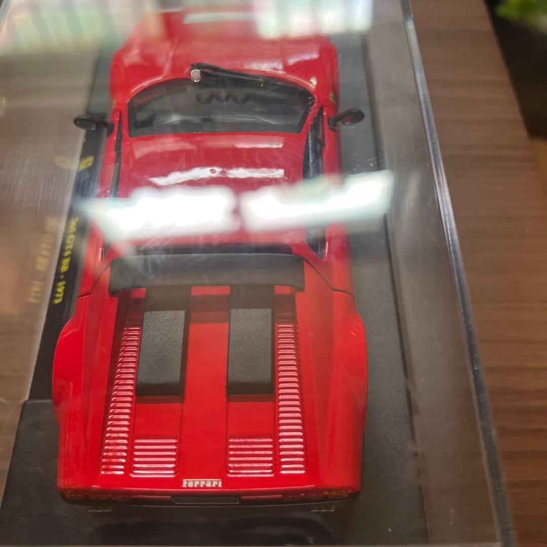 Ferrari 365 GT4 BB 1973 赤