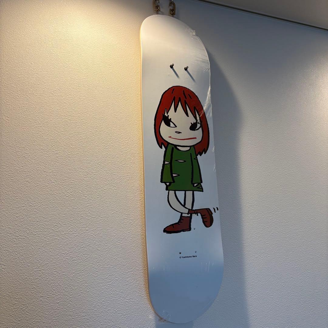 奈良美智　MoMA スケートボード　赤白2枚セット　付属カード・金具・元箱あり