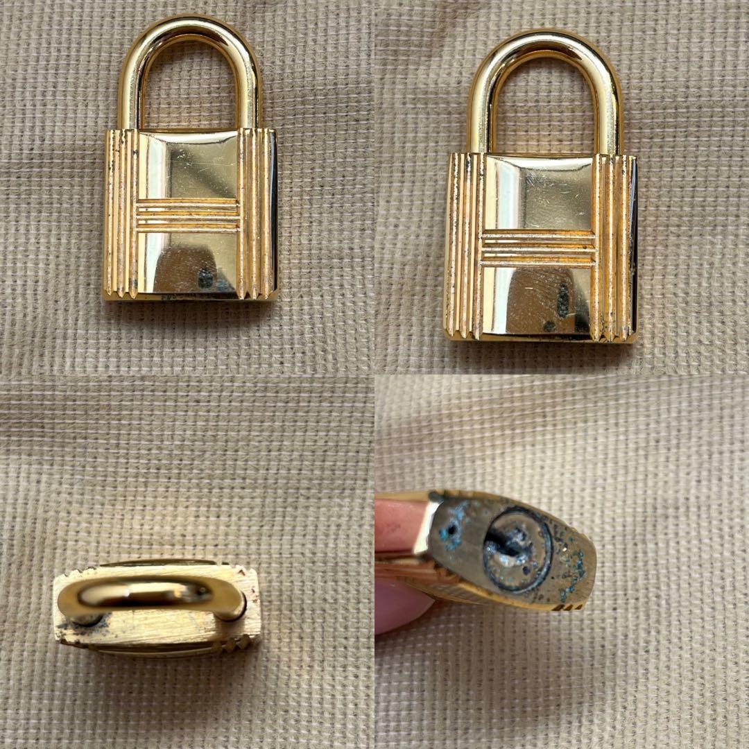 ほぼ未使用保管品　EPONINE イタリア製 レザー ハンドバッグ　黒