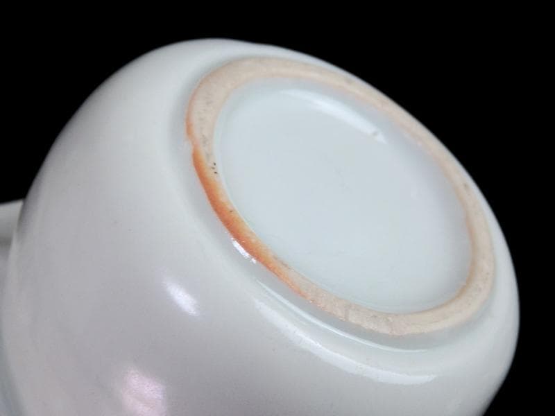 古伊万里　白磁　壺型　陽刻　梅花の図　六角　盃台　D193AS-CGn