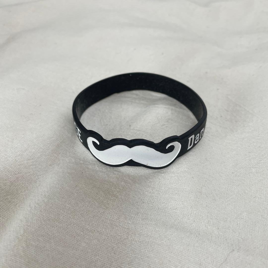 Official髭男dism グッズ　初期　ニット帽　パーカー　髭男　サイン