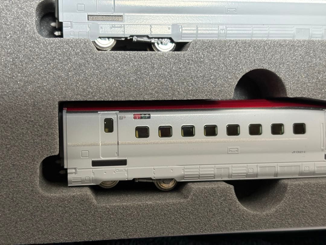 10-1137 E6系