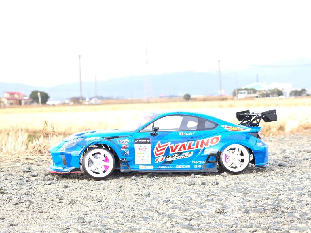 アディクション　GR86　下田紗弥加選手仕様　新品ラジコンホディ