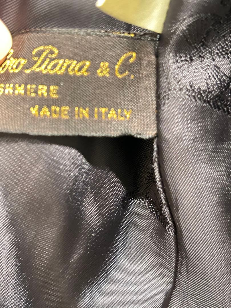 クレモナタグ付き未使用（訳あり） 上質なカシミヤ100％ロングコート