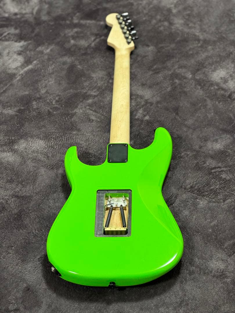 Charvel steve vai Green Meanie風MOD