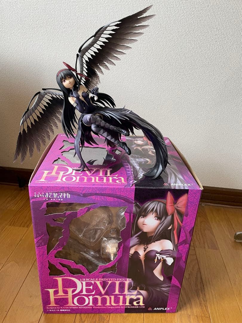 魔法少女まどか⭐︎マギカ　フィギュア　悪魔ほむら　フィギュア