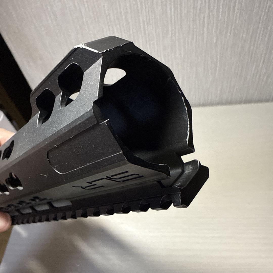 SLR ブラック　ハンドガード　トイガン　パーツ