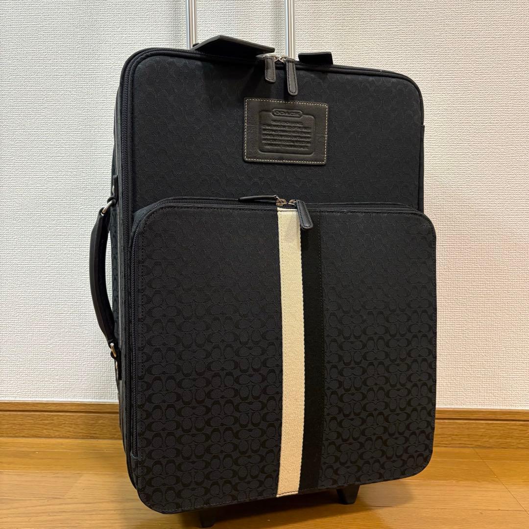 美品 コーチ キャリーケース スーツケース トラベルバッグ シグネチャー 黒