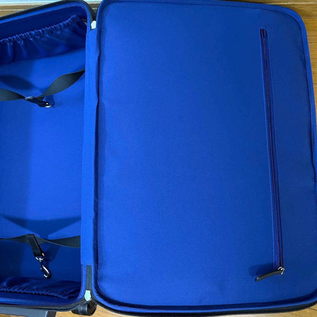 美品 コーチ キャリーケース スーツケース トラベルバッグ シグネチャー 黒