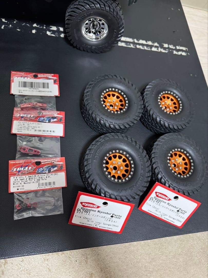 だんご　京商　OutlawRampagePro 2.4GHz ラジコンカー