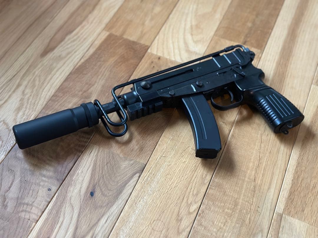 東京マルイ スコーピオン vz.61 電動ガン オマケ付き