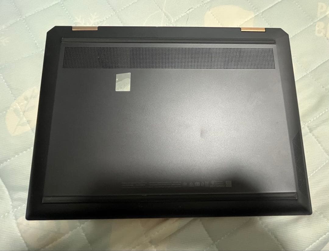 Windowsノート本体 HP Spectre x360 Convertible 14-ea0xxx