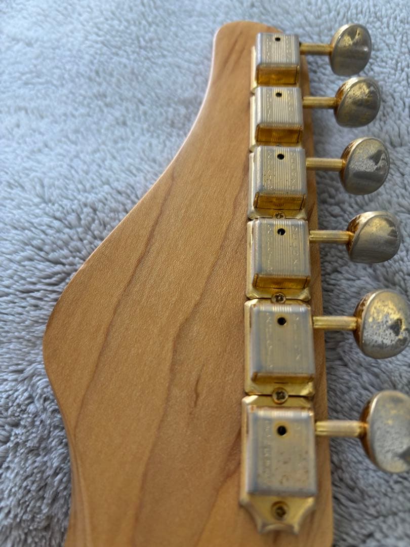 Schecter エレキギター レッド