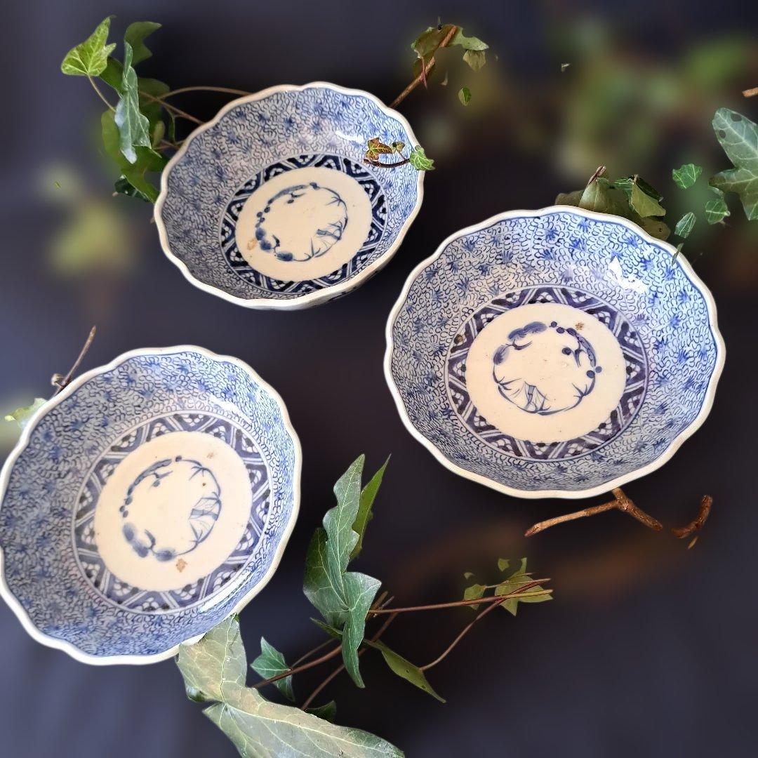 「人気の微塵(みじん)唐草文」 古伊万里皿(直径15.5cm) 3客セット 骨董