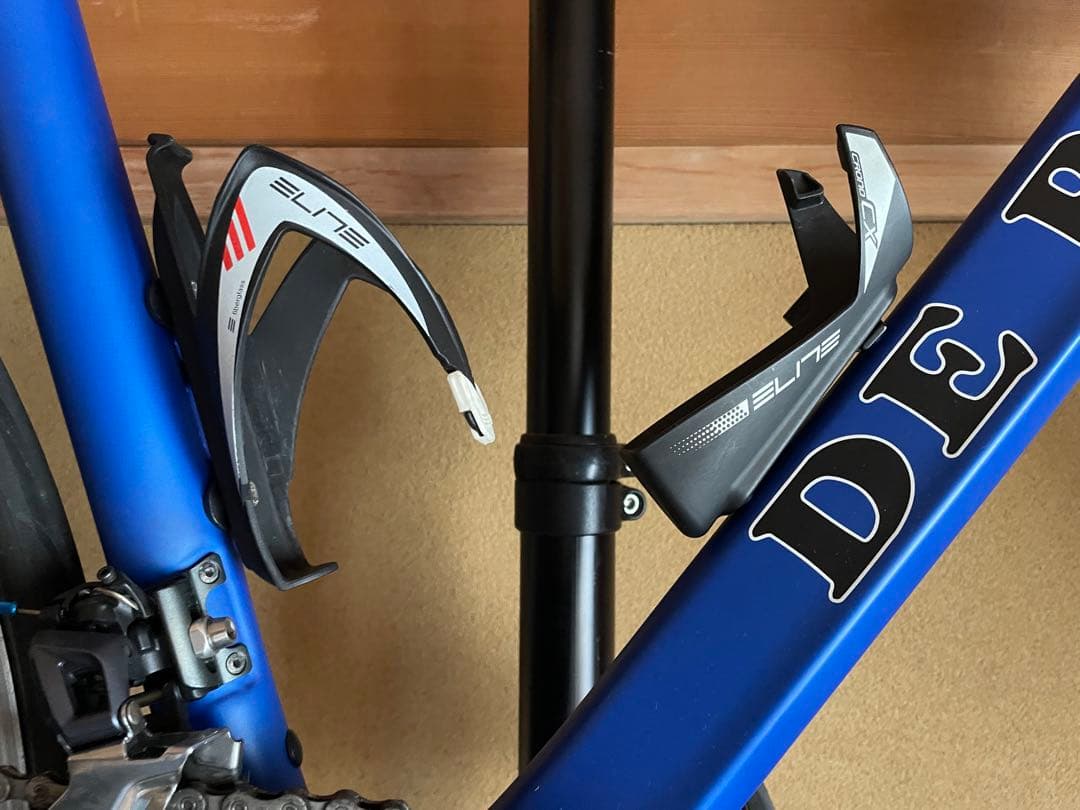 Ao デローザアイドル