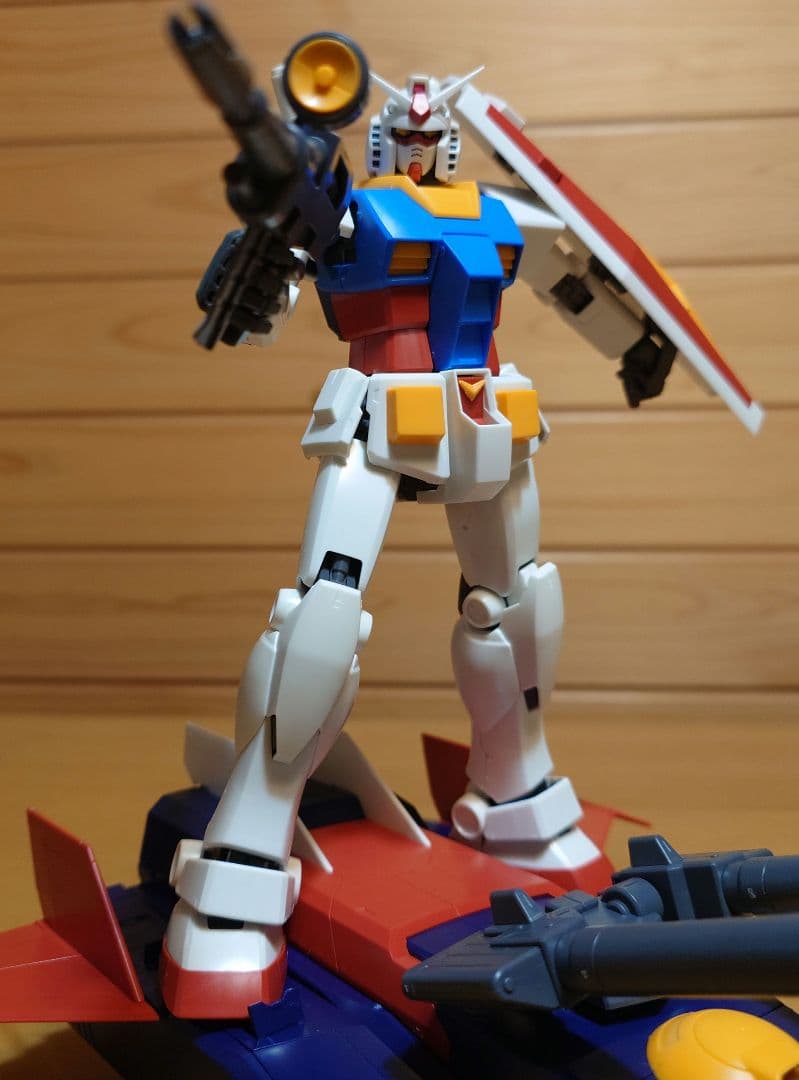 バンダイ①MG1/100ガンダムVer.2.0＆② MG Gファイター中古セット