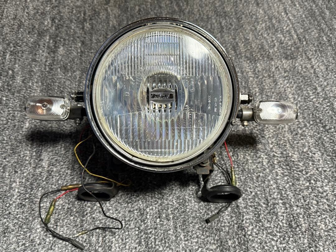 7ch SUZUKI スズキ 純正 イナズマ1200 ヘッドライト周り