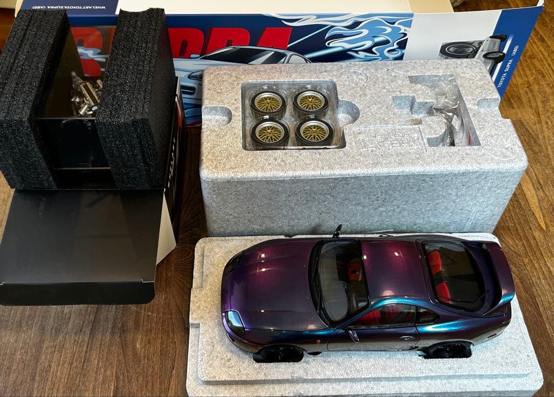 【新品】WhelArt 1:18 Toyota Supra A80 Purple