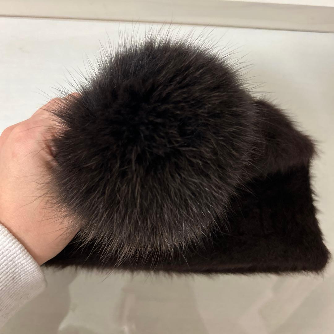 最高級　Maxmara リアルファー　アンゴラ　ニット帽　ポンポン付　ブラウン