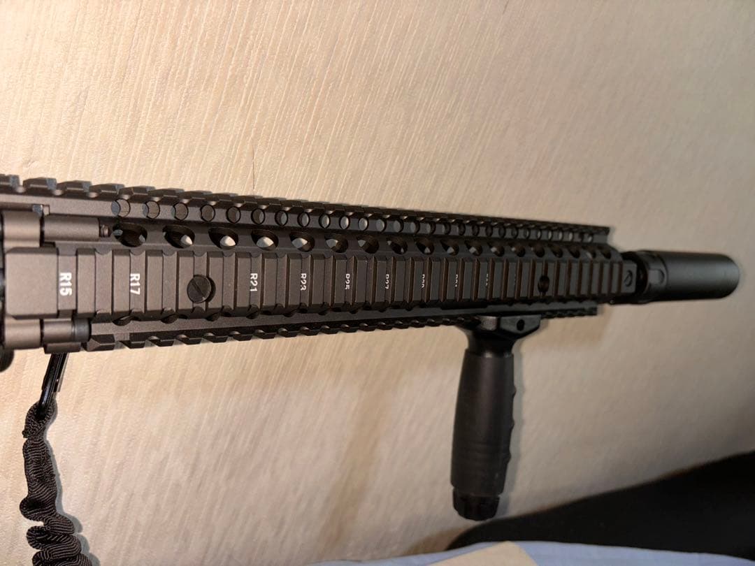 東京マルイ　M4A1 SOPMOD 次世代電動ガン