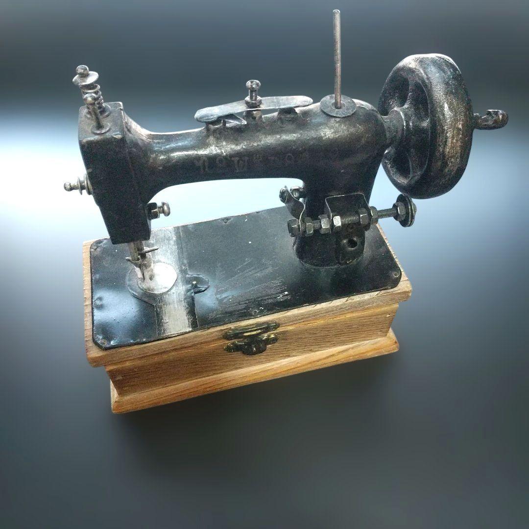 【 アンティーク 】 手動ミシン デザイン 小物入れ インテリア