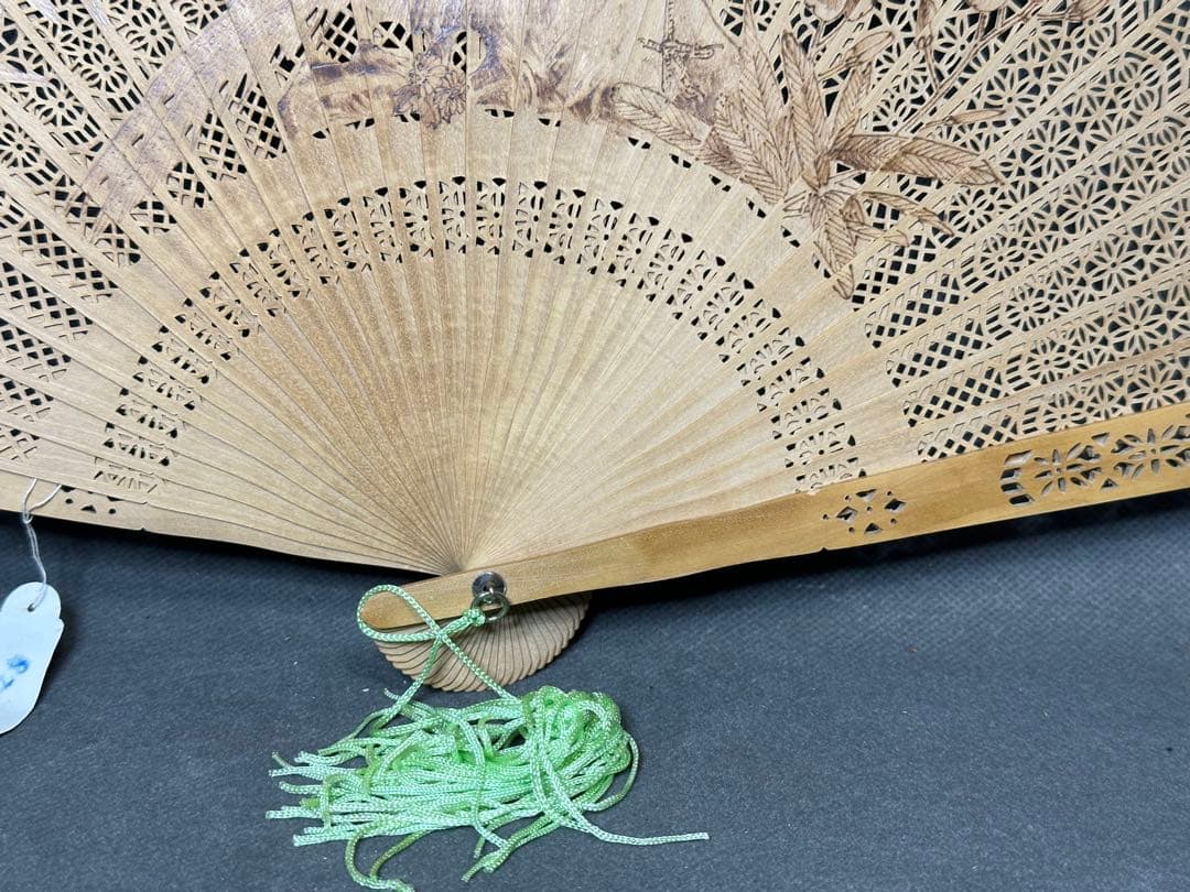 扇子　白檀扇子　和装小物　茶道　お茶会　お茶席　歌舞伎