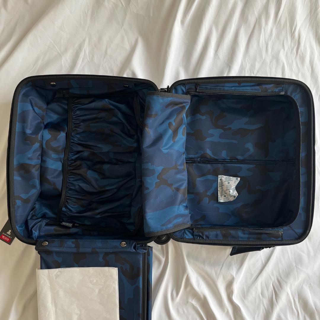 未使用 トゥミ×ソフネット スーツケース ポリカーボネート 機内持込 ネイビー
