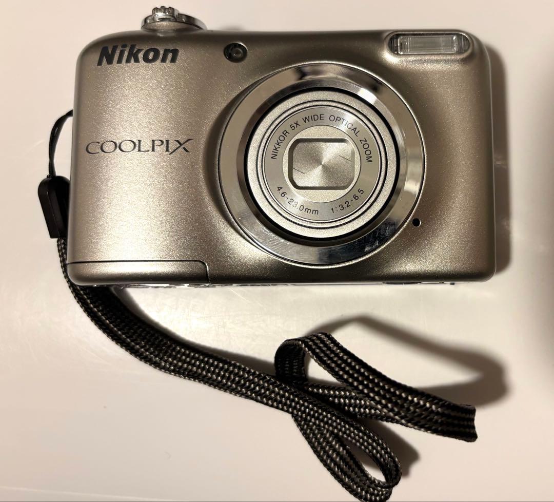 【動作確認済】Nikon COOLPIX A10シルバー デジタルカメラ