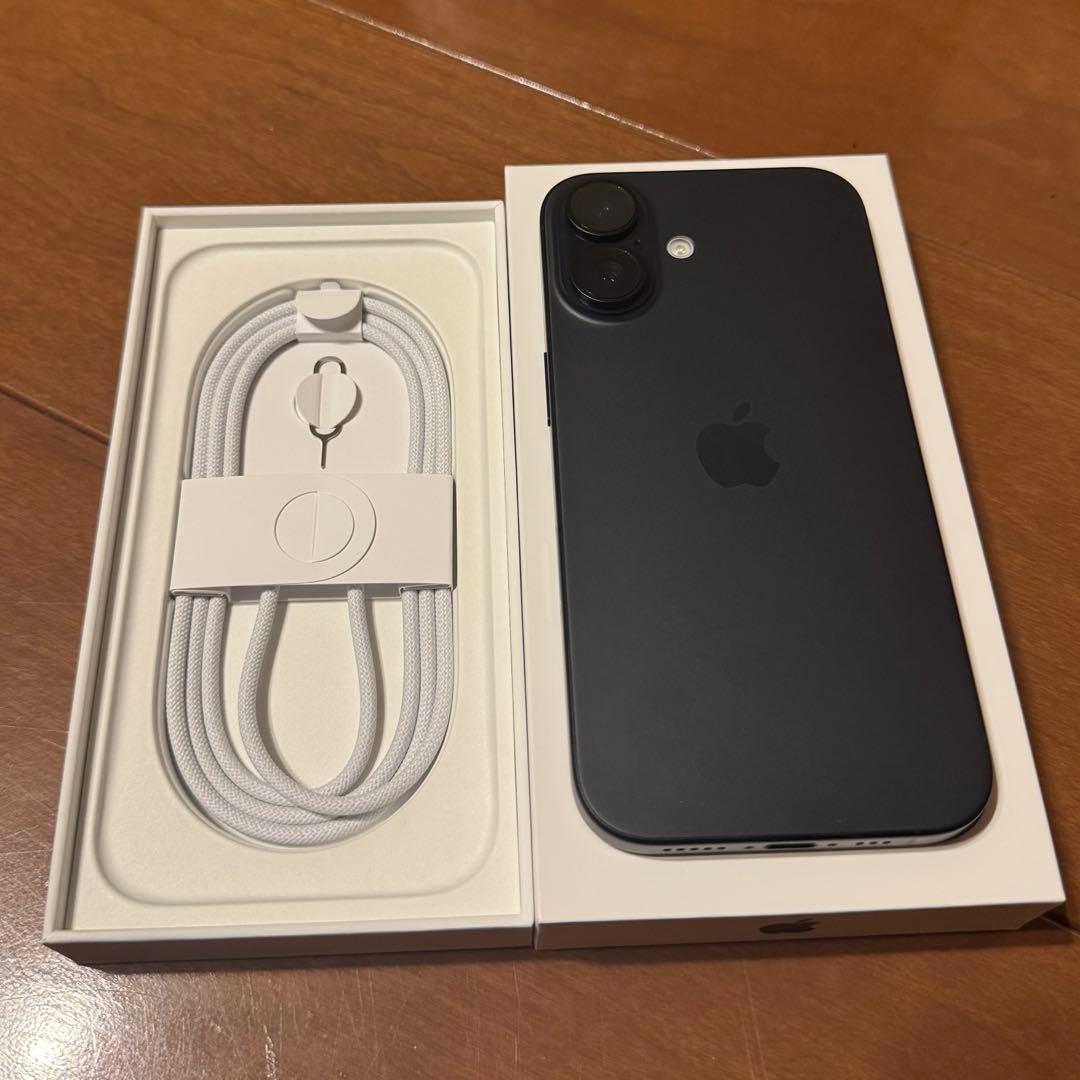 [美品] Apple iPhone 16 ブラック 本体 simフリー