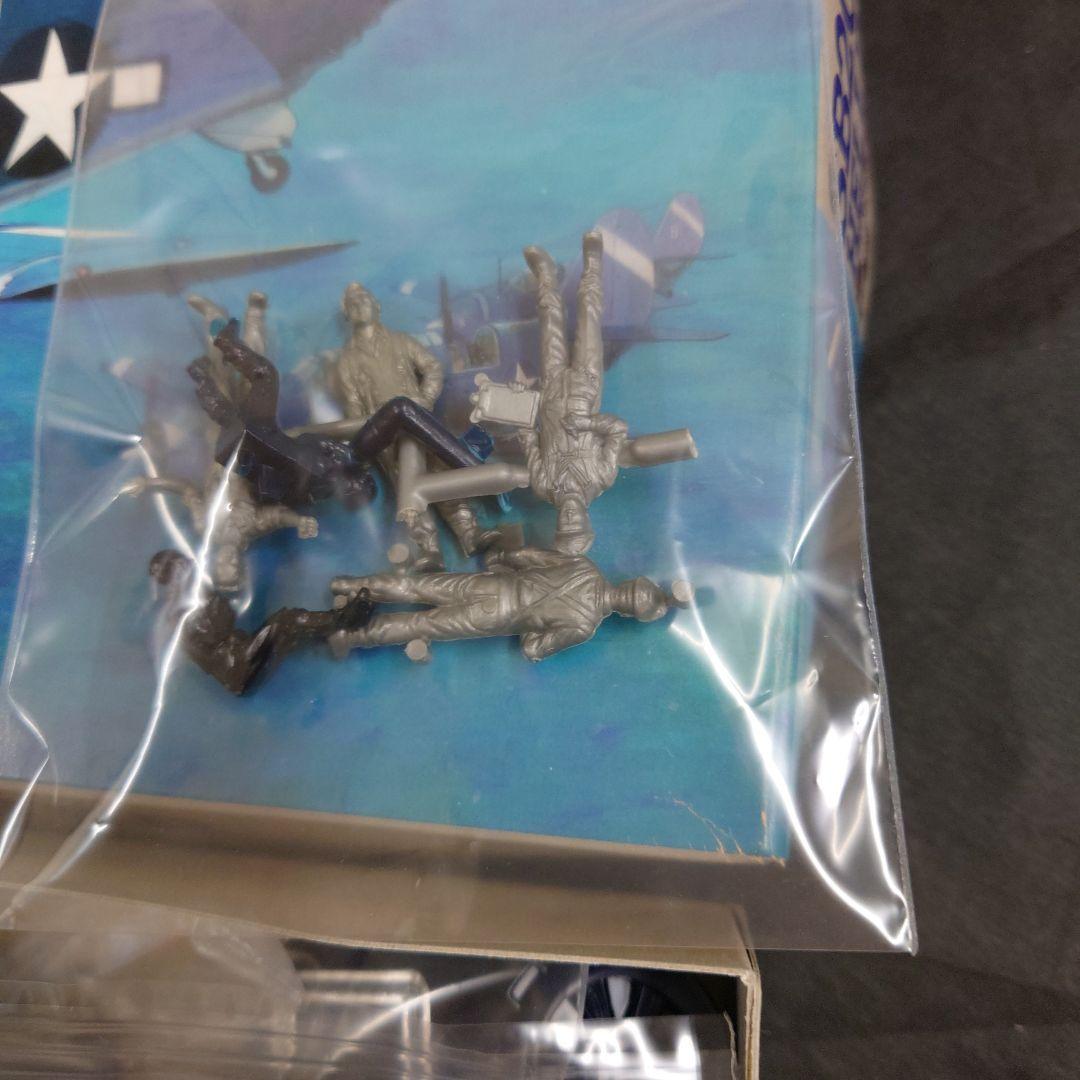 SB2C-4 Helldiver 1/48 プラモデル ハルトマン211
