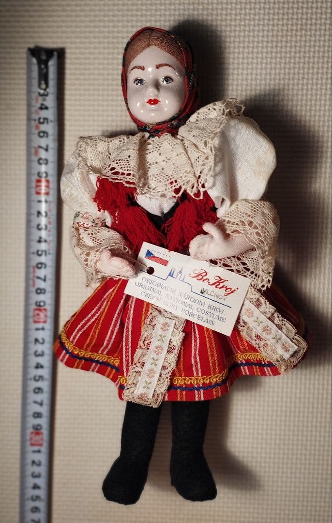 チェコスロバキア アンティークドール 少女 民族衣装 レース 刺繍 希少価値