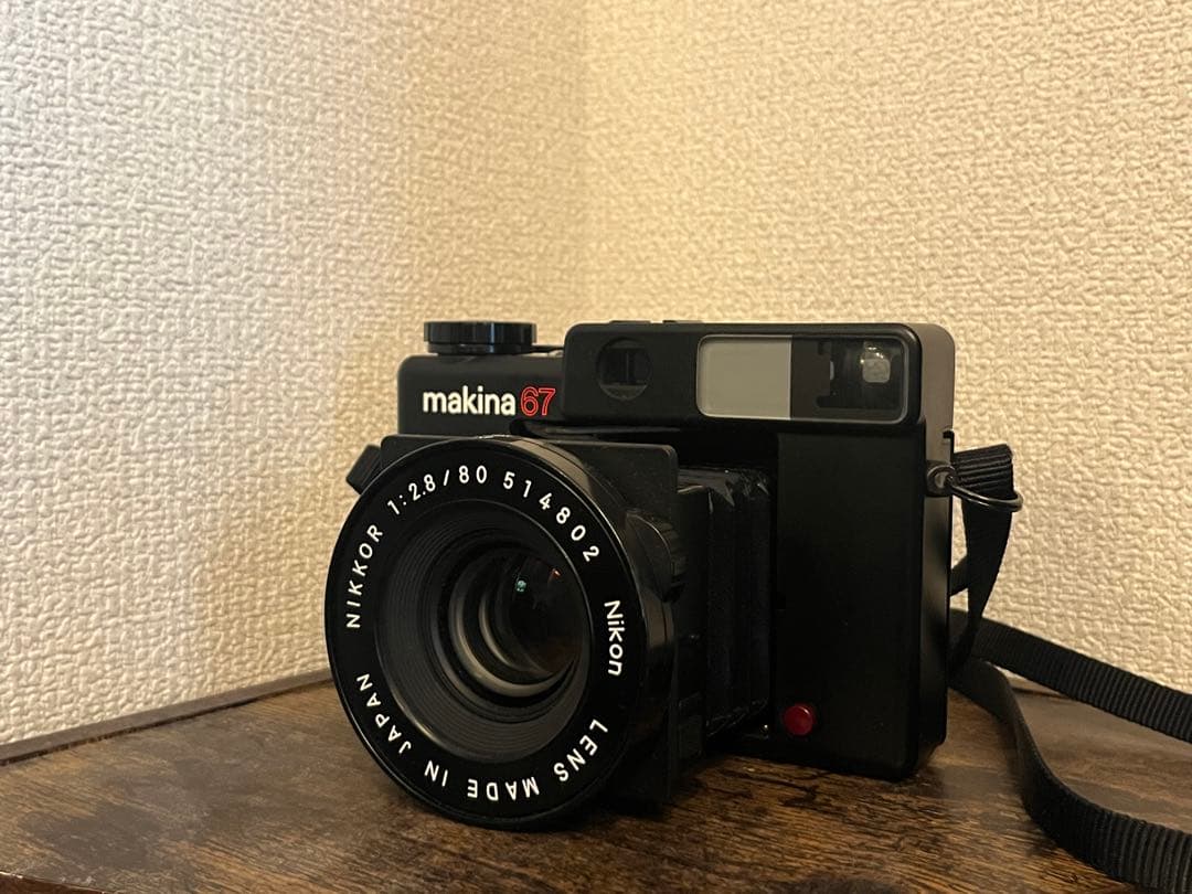 フィルムカメラ Plaubel makina67
