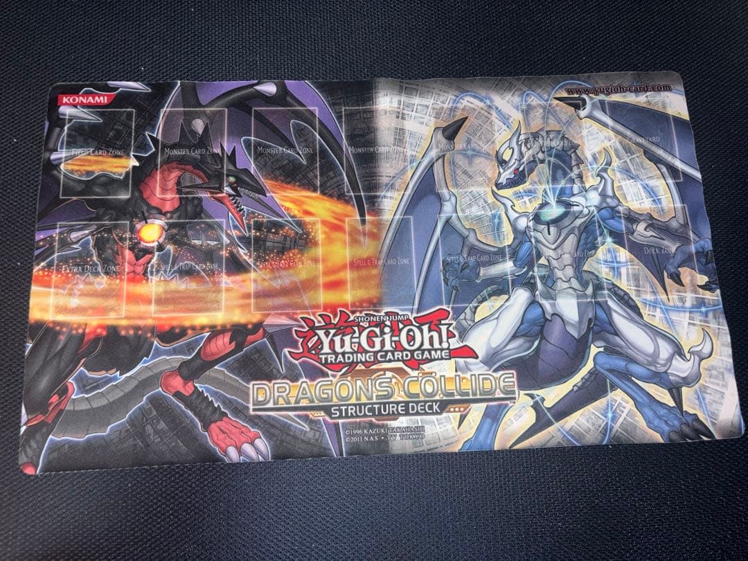 遊戯王　ドラゴニックレギオン　プレイマット