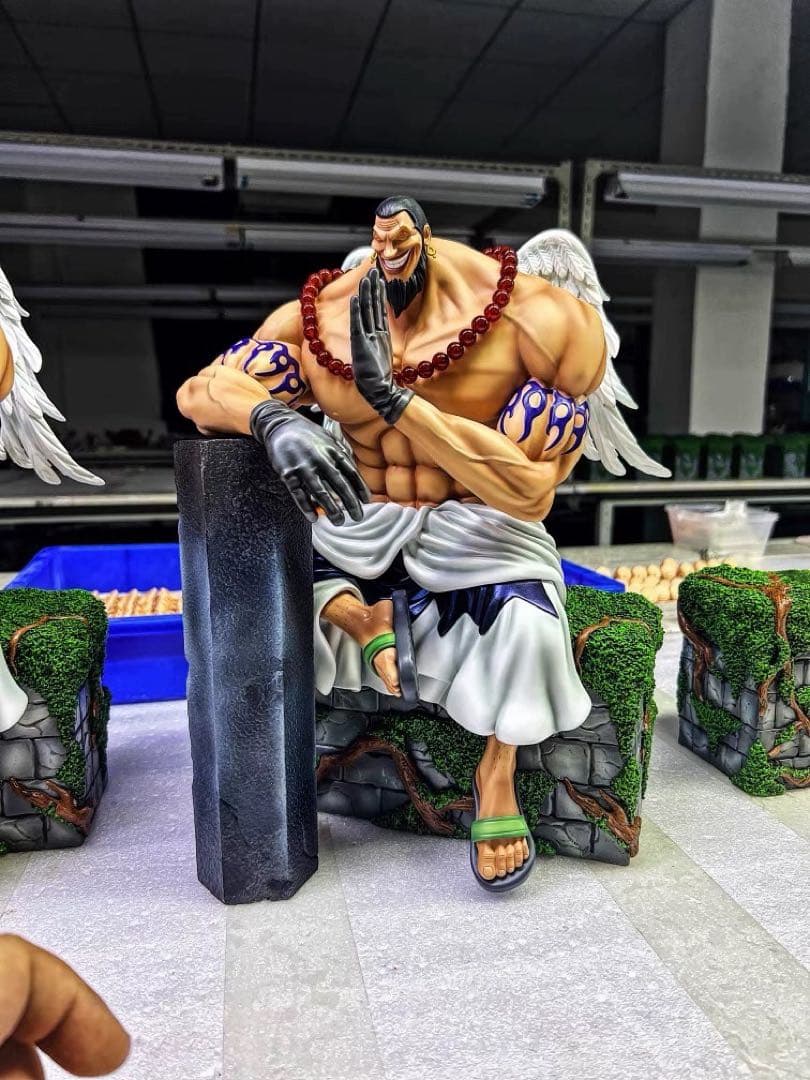 ONE PIECE ウルージ フィギュア