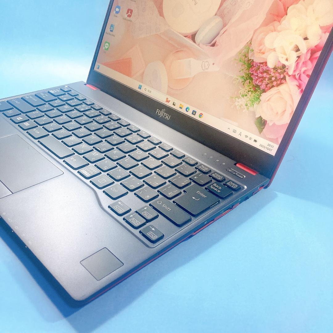 w80✨薄型軽量 /赤/爆速 SSD新品 /Win11✨すぐ使えるノートパソコン