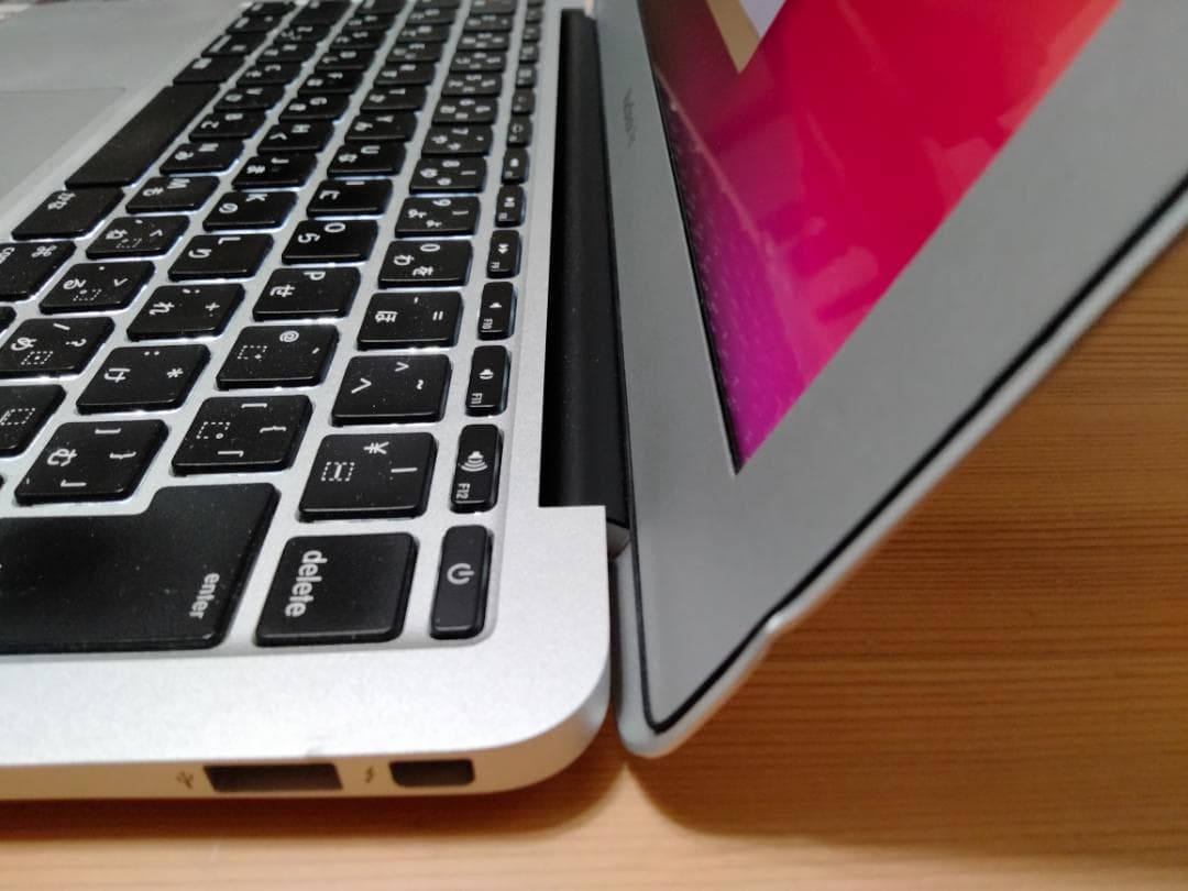 MacBook本体 MacBook Air (11-inch, Mid 2013)