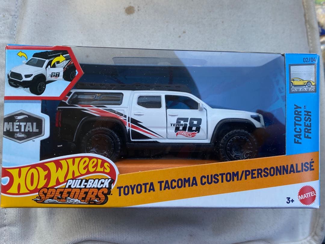 マイスト 1/27 トヨタ タコマ TRD プロ ホワイト/レッド/ブラック