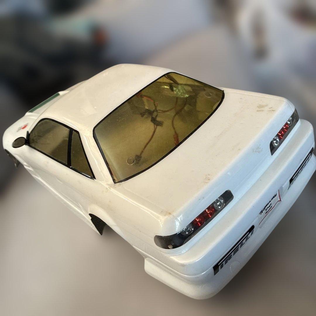 S13シルビアラジコン Pirelliロゴ付き