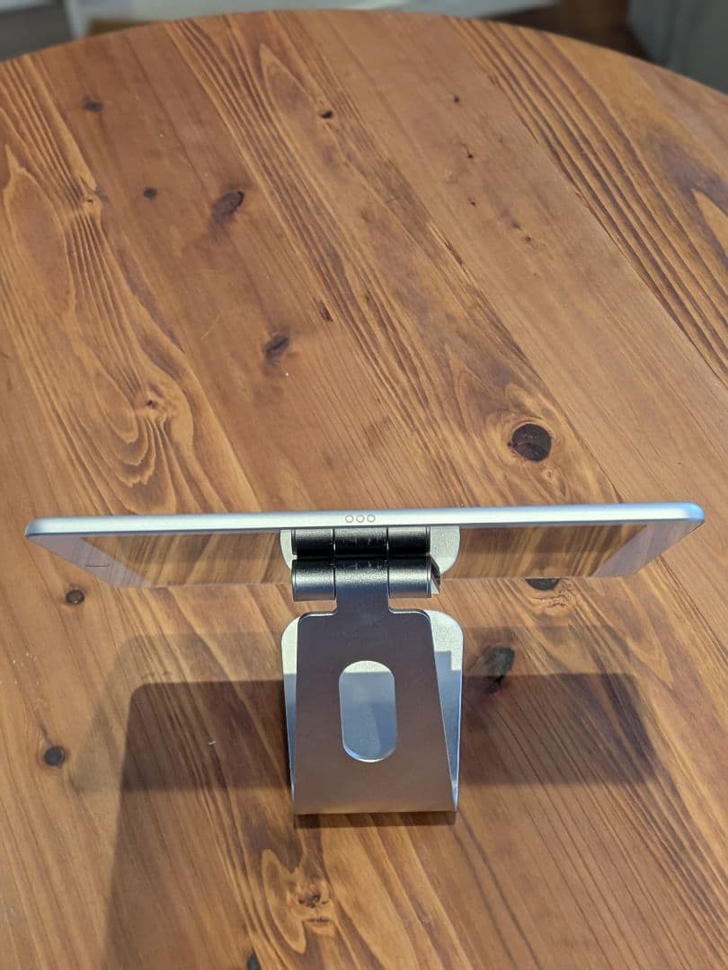 断*ン様 iPad8第8世代32GB SIMフリー