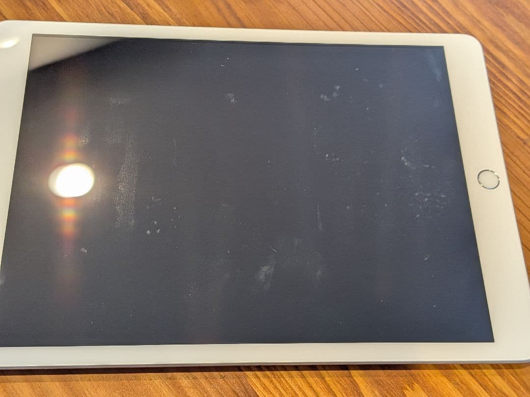 断*ン様 iPad8第8世代32GB SIMフリー