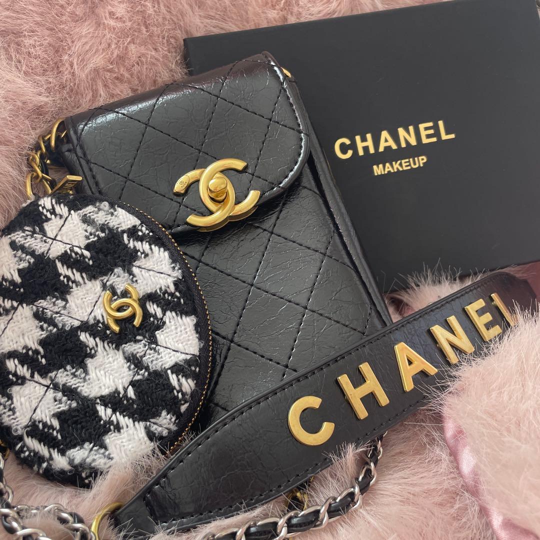 CHANEL VIP シャネル 非売品 キルト スマホ　ショルダー　ケース