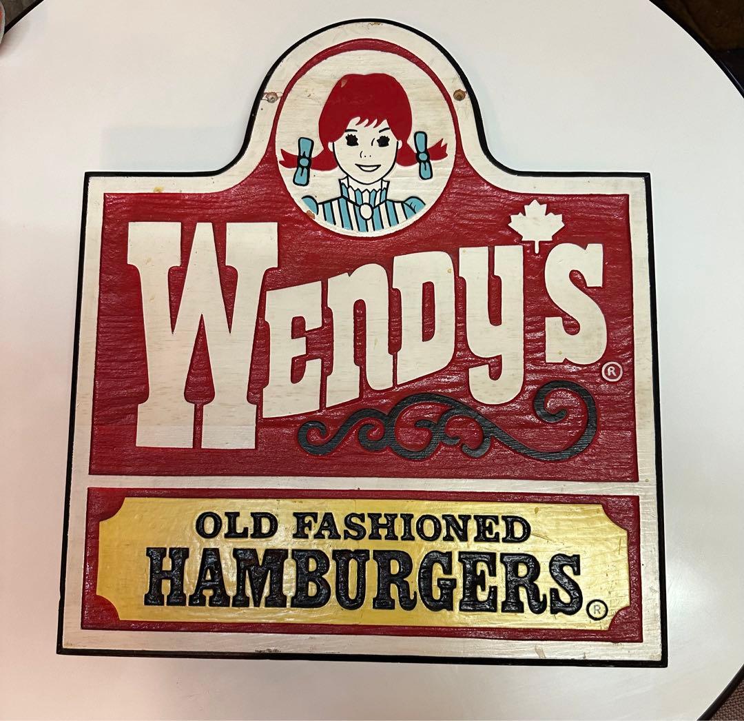 ウェンディーズ　カナダ　ビンテージディスプレイ　マクドナルド　木製サイン