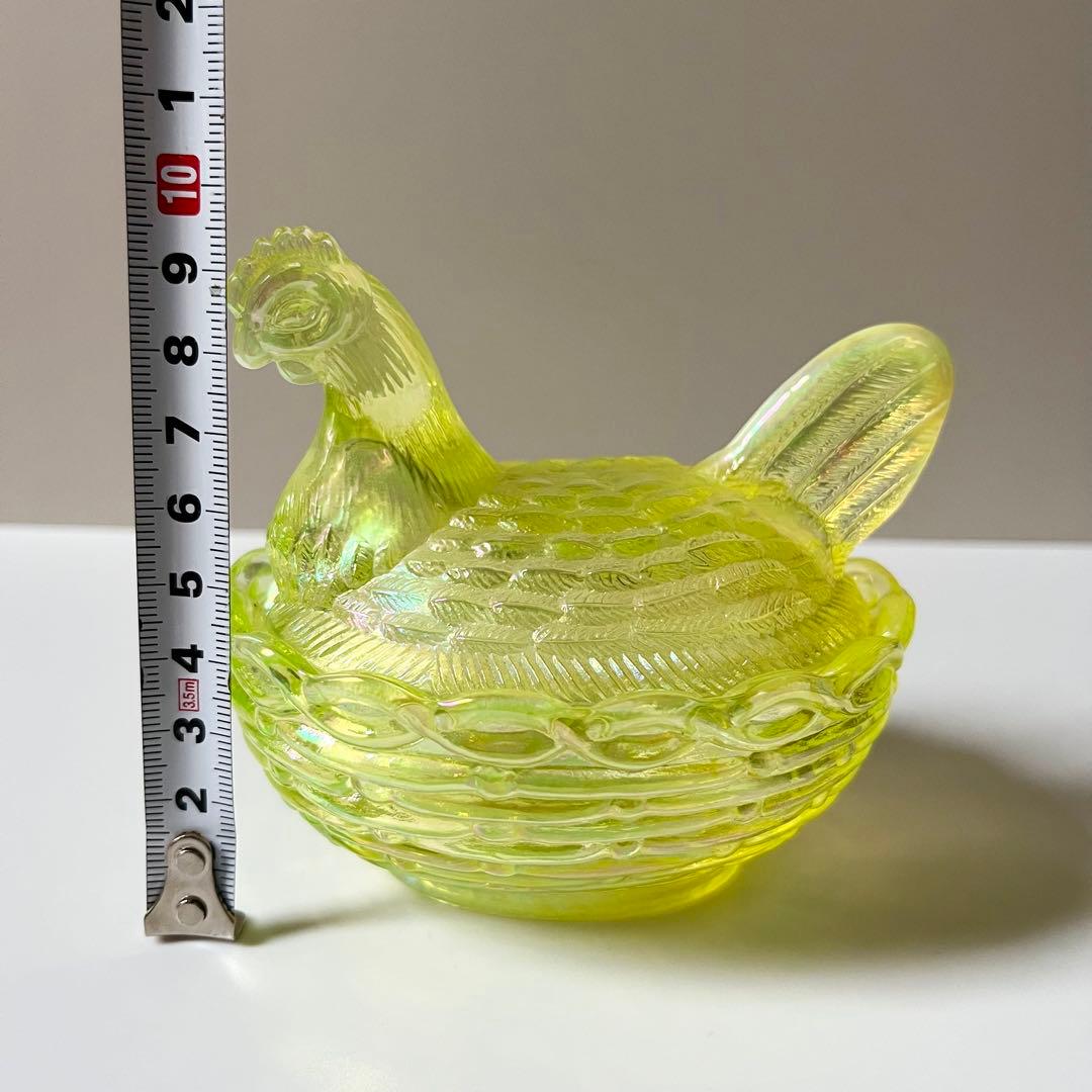 ウランガラス　鳥　小物入れ　キャニスター　置物