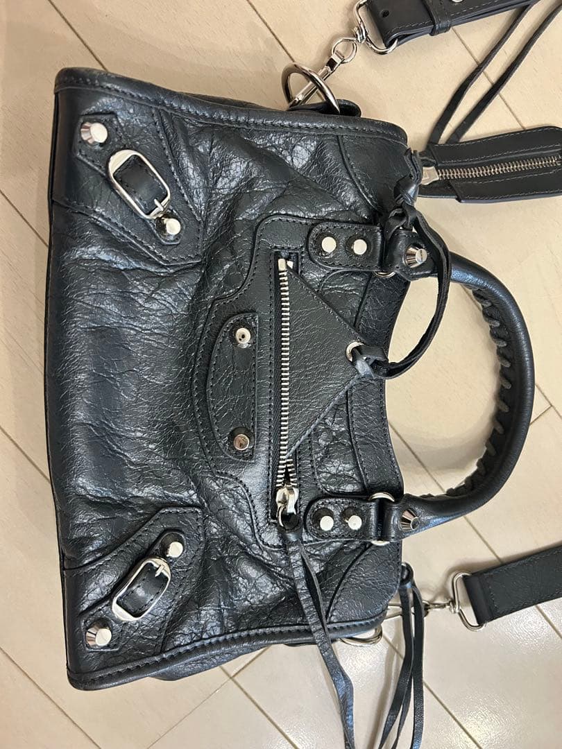 ともとも【定番品】BALENCIAGA♡ シティバッグ